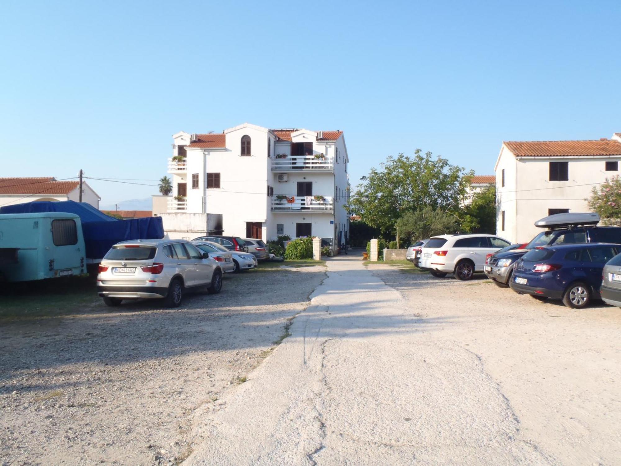 Ida * Sućuraj